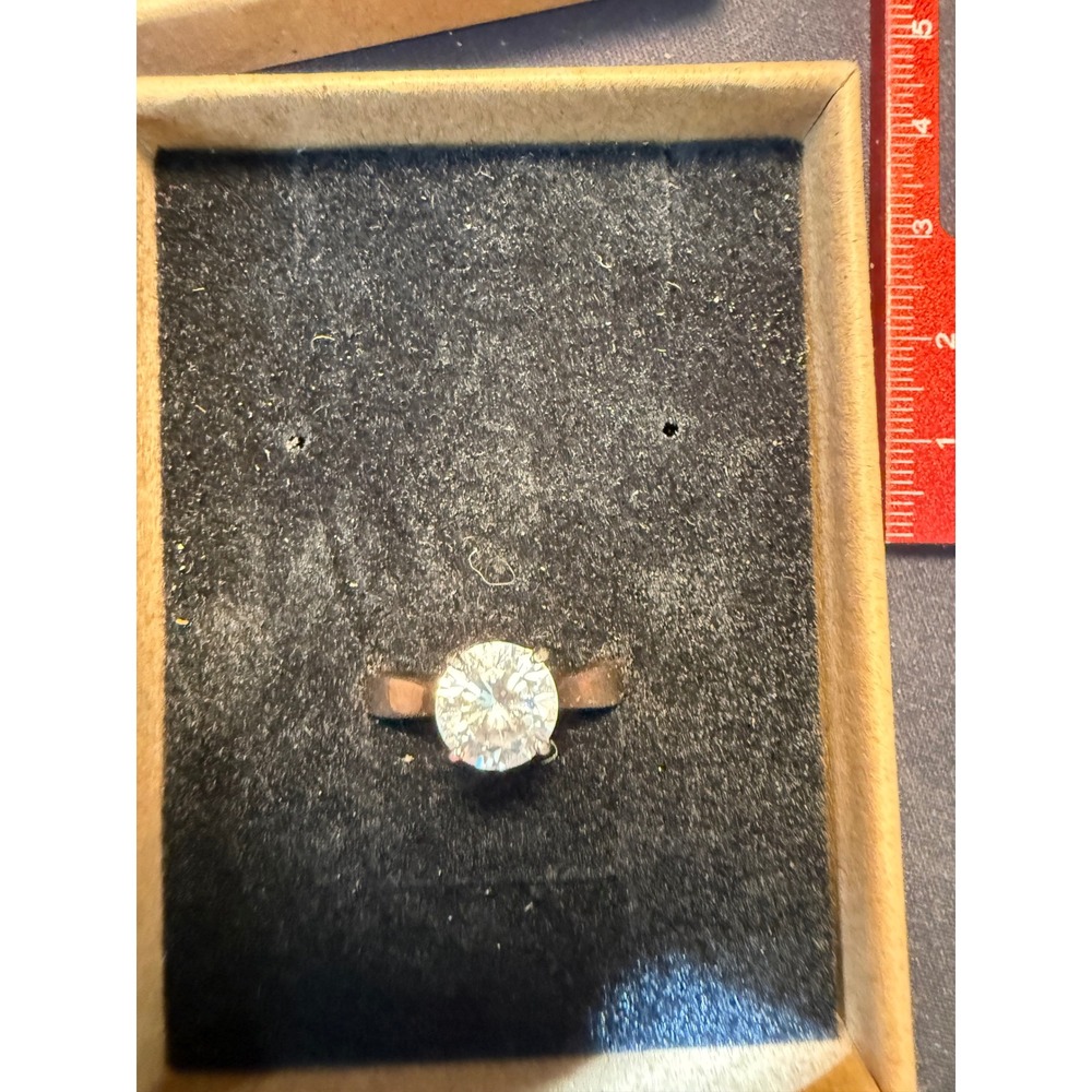 925 Gold ToneSterling Silver Clear Glass Solitaire Ring Size 8 Tested Silver - Picture 2 of 5